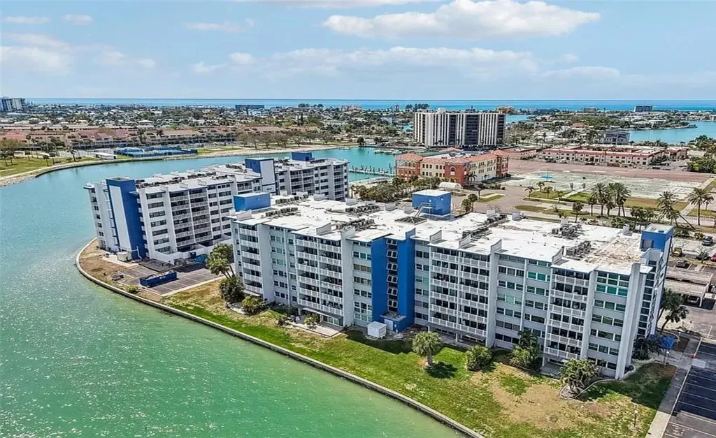 500 Treasure Island Causeway Treasure Island FL 33706
