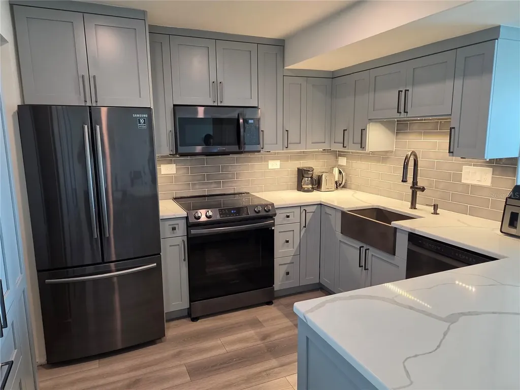500 Treasure Island Causeway Treasure Island FL 33706