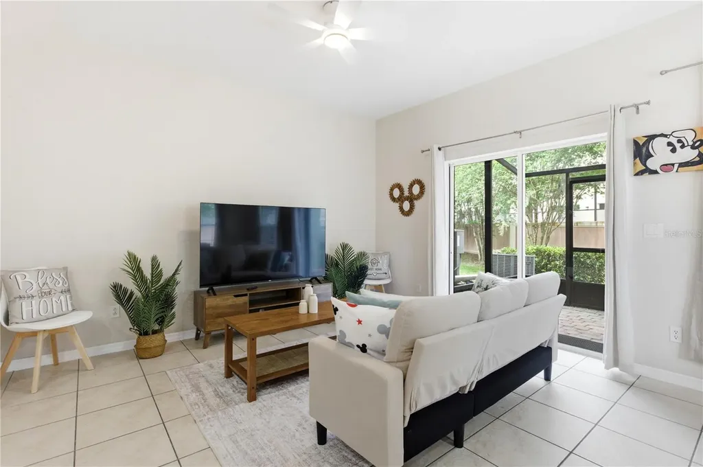 2420 Caravelle Circle Kissimmee FL 34746