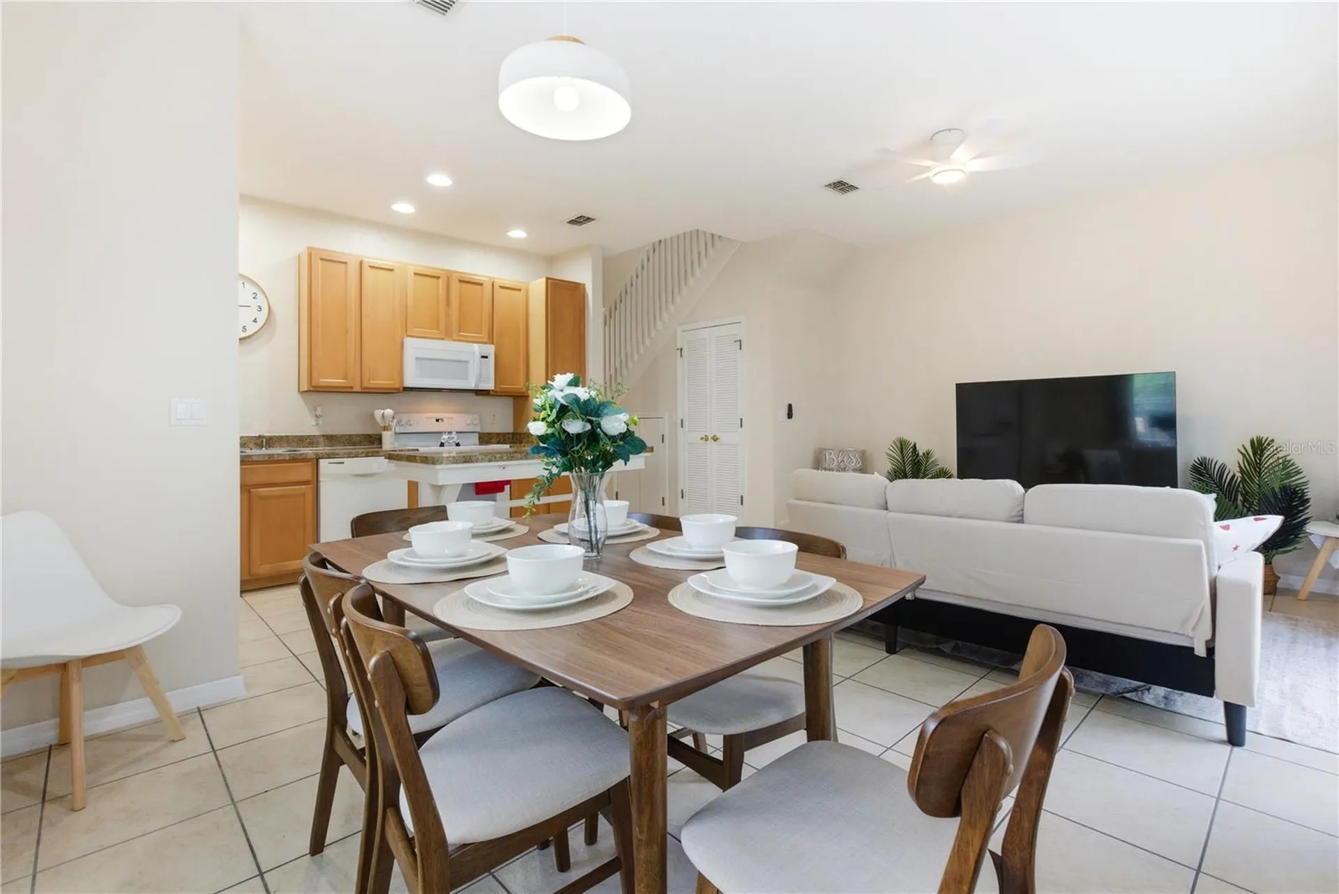 2420 Caravelle Circle Kissimmee FL 34746