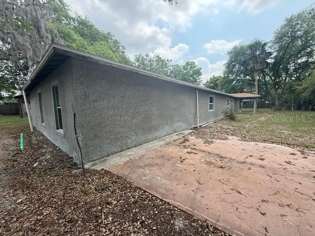 2519 Hiawatha Avenue Sanford FL 32773