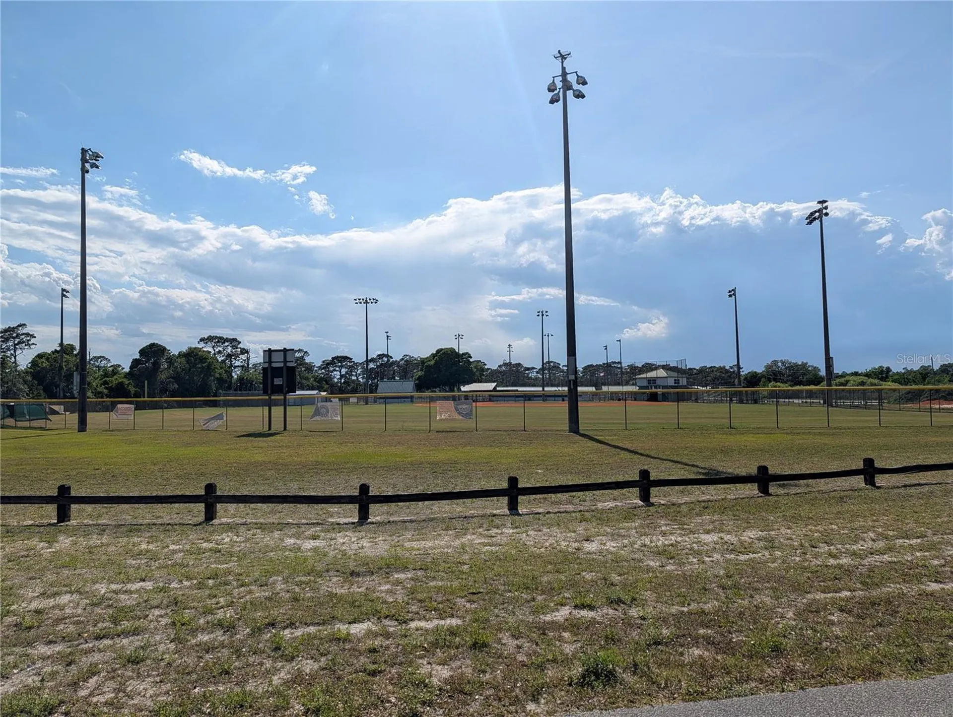 3607 Briarcliff Way Mims FL 32754