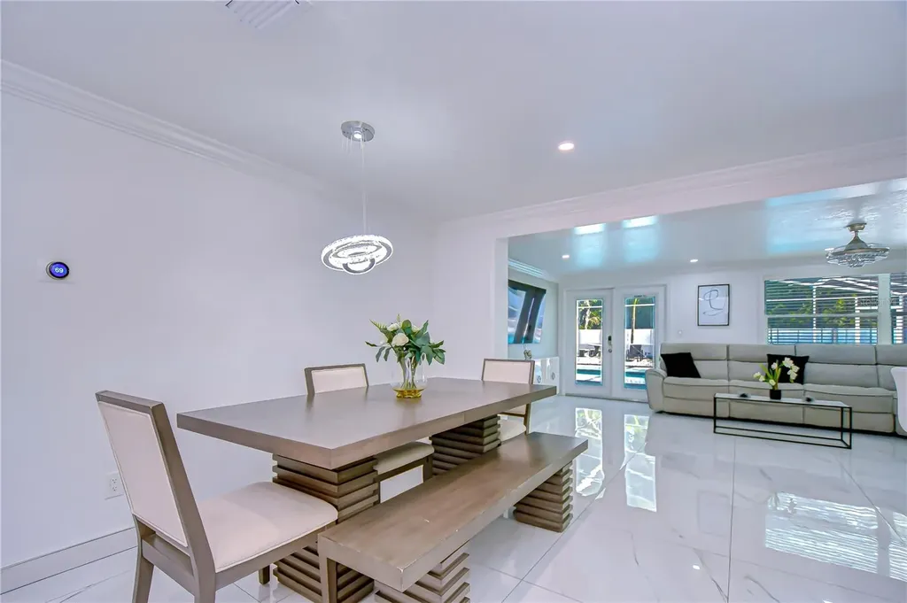 3314 W Kirby Street Tampa FL 33614