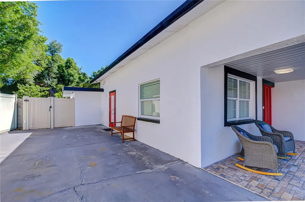 3314 W Kirby Street Tampa FL 33614