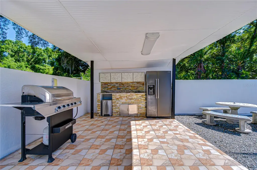 3314 W Kirby Street Tampa FL 33614