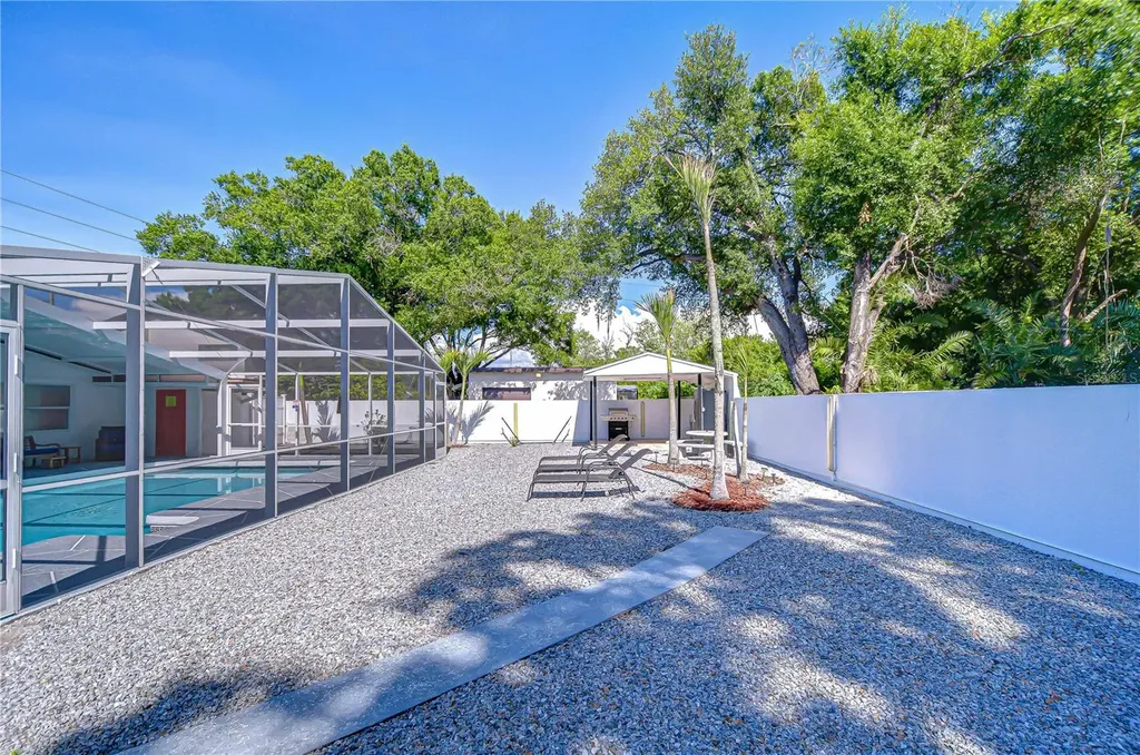 3314 W Kirby Street Tampa FL 33614