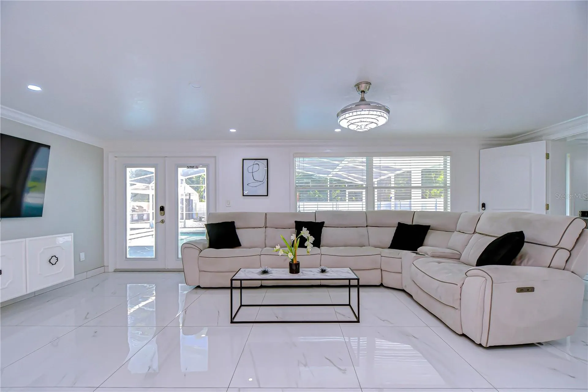 3314 W Kirby Street Tampa FL 33614
