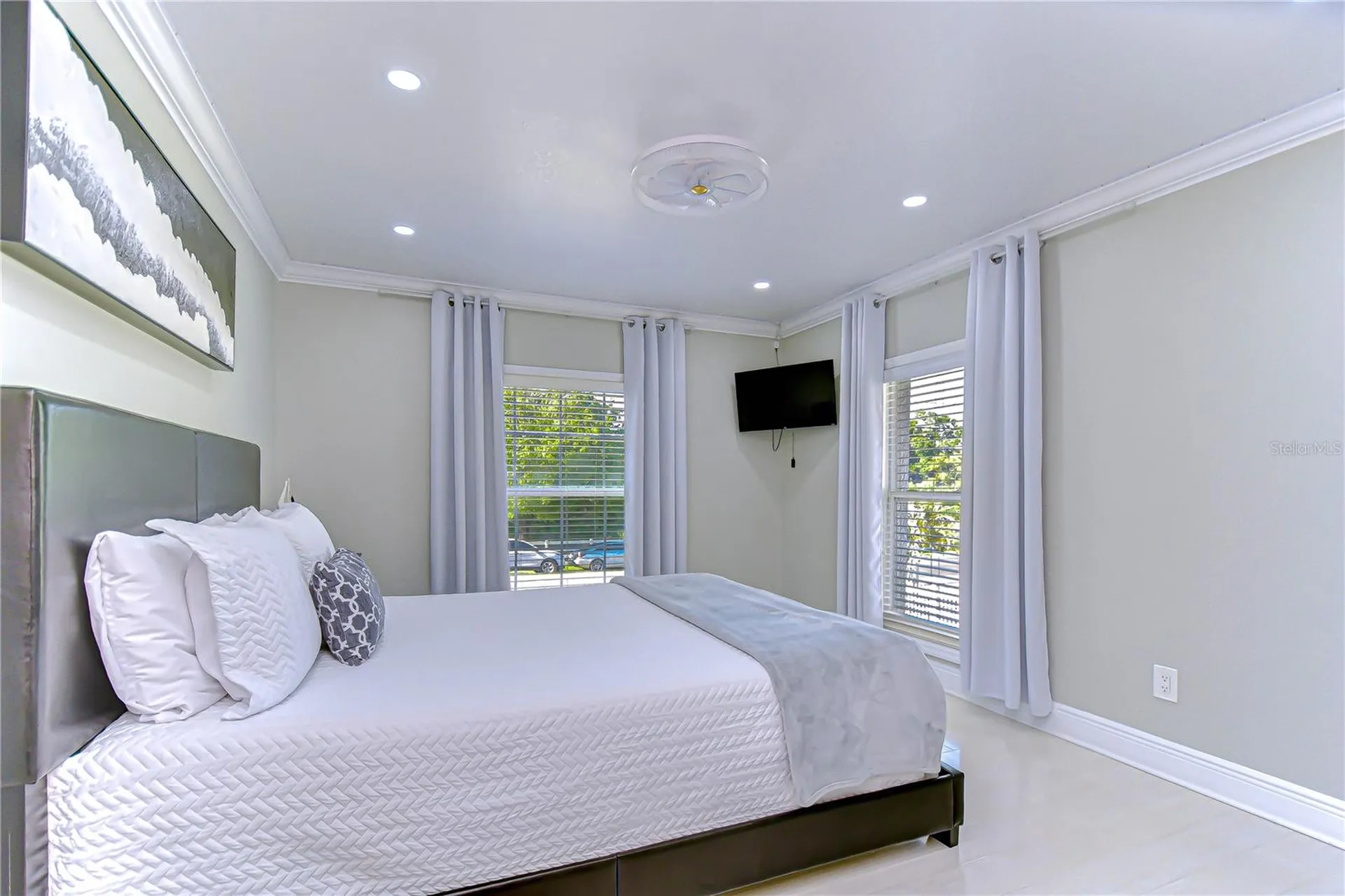 3314 W Kirby Street Tampa FL 33614
