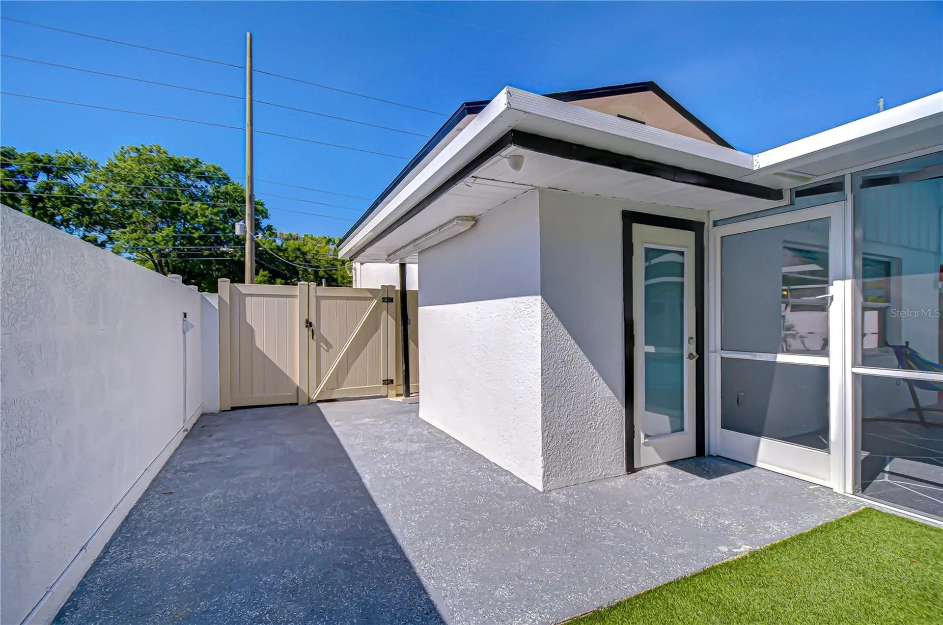 3314 W Kirby Street Tampa FL 33614