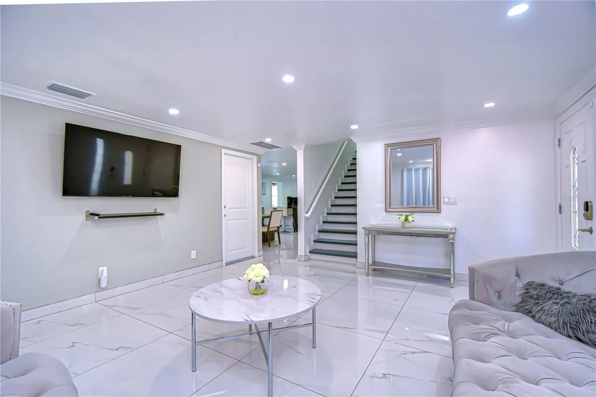 3314 W Kirby Street Tampa FL 33614
