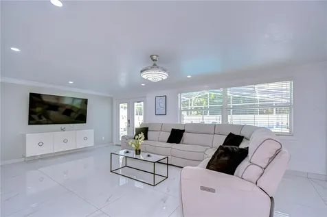 3314 W Kirby Street Tampa FL 33614