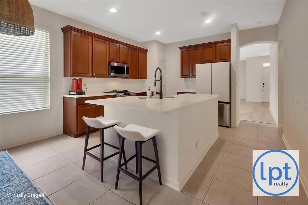 525 Heron Point Way Deland FL 32724