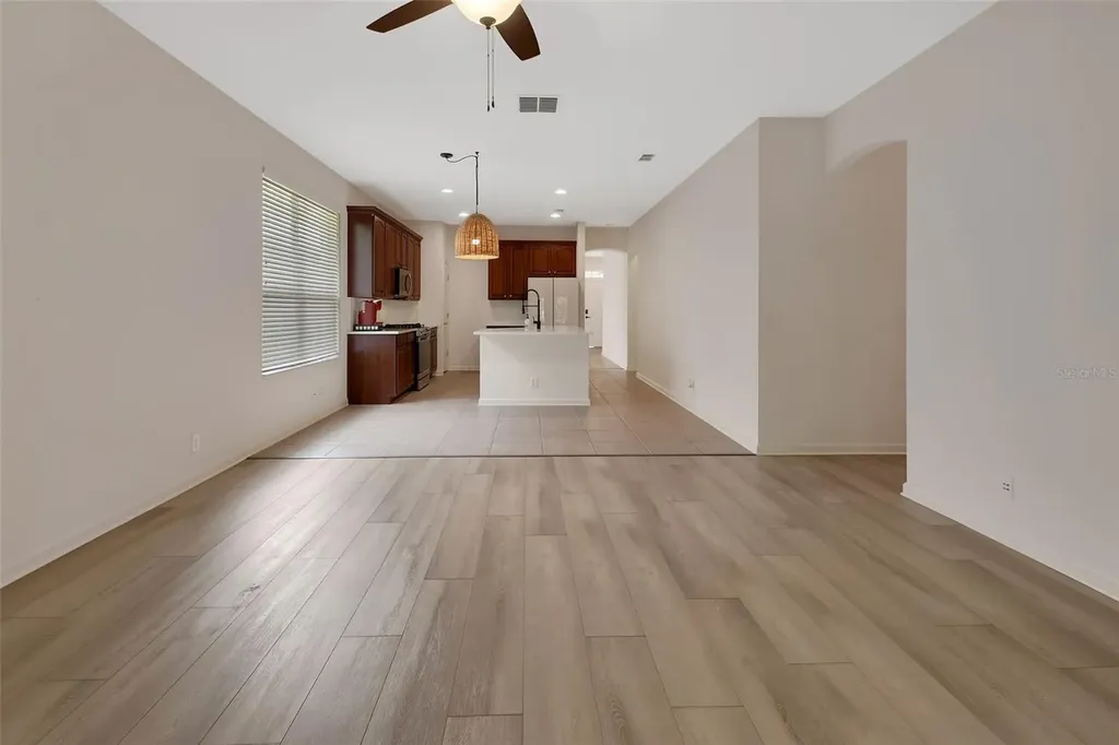 525 Heron Point Way Deland FL 32724