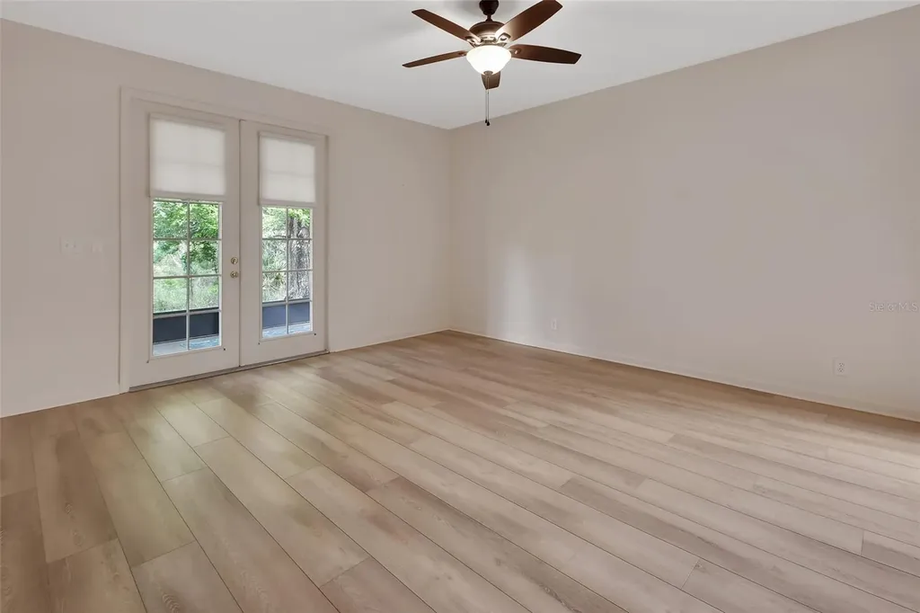 525 Heron Point Way Deland FL 32724