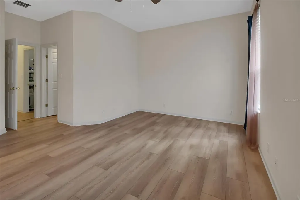 525 Heron Point Way Deland FL 32724