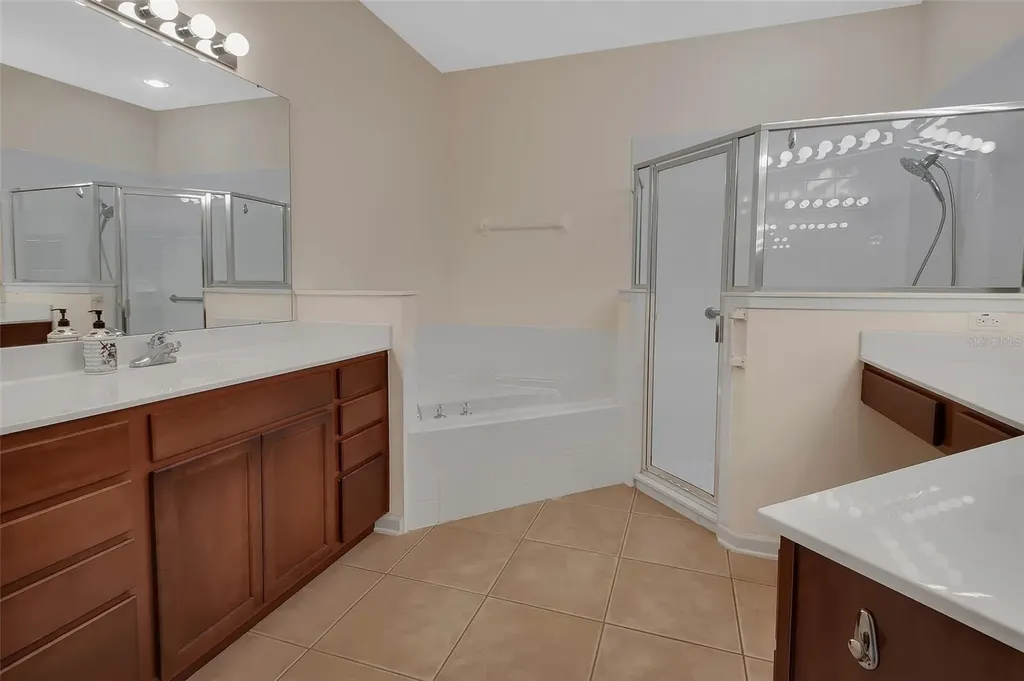 525 Heron Point Way Deland FL 32724