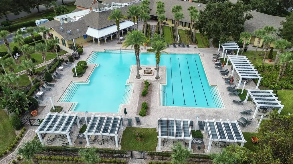 525 Heron Point Way Deland FL 32724