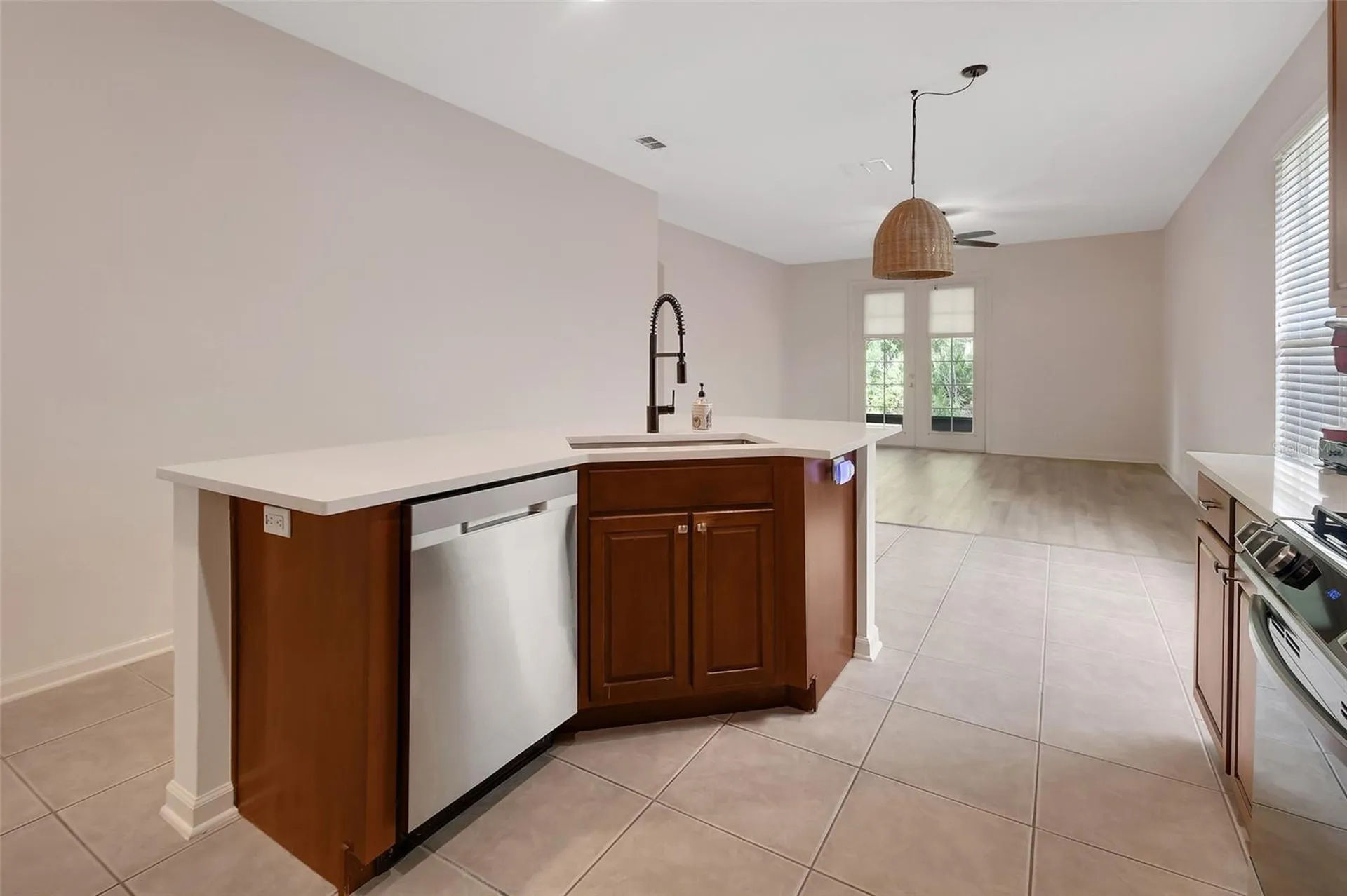 525 Heron Point Way Deland FL 32724