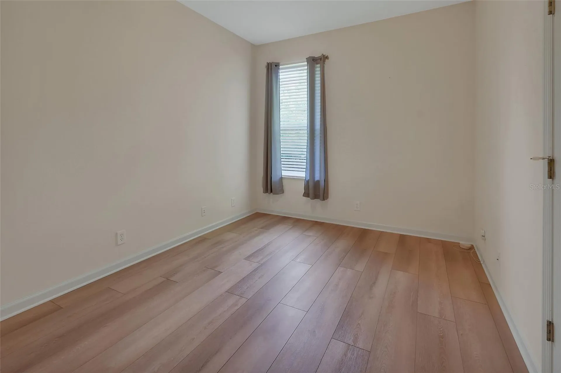 525 Heron Point Way Deland FL 32724