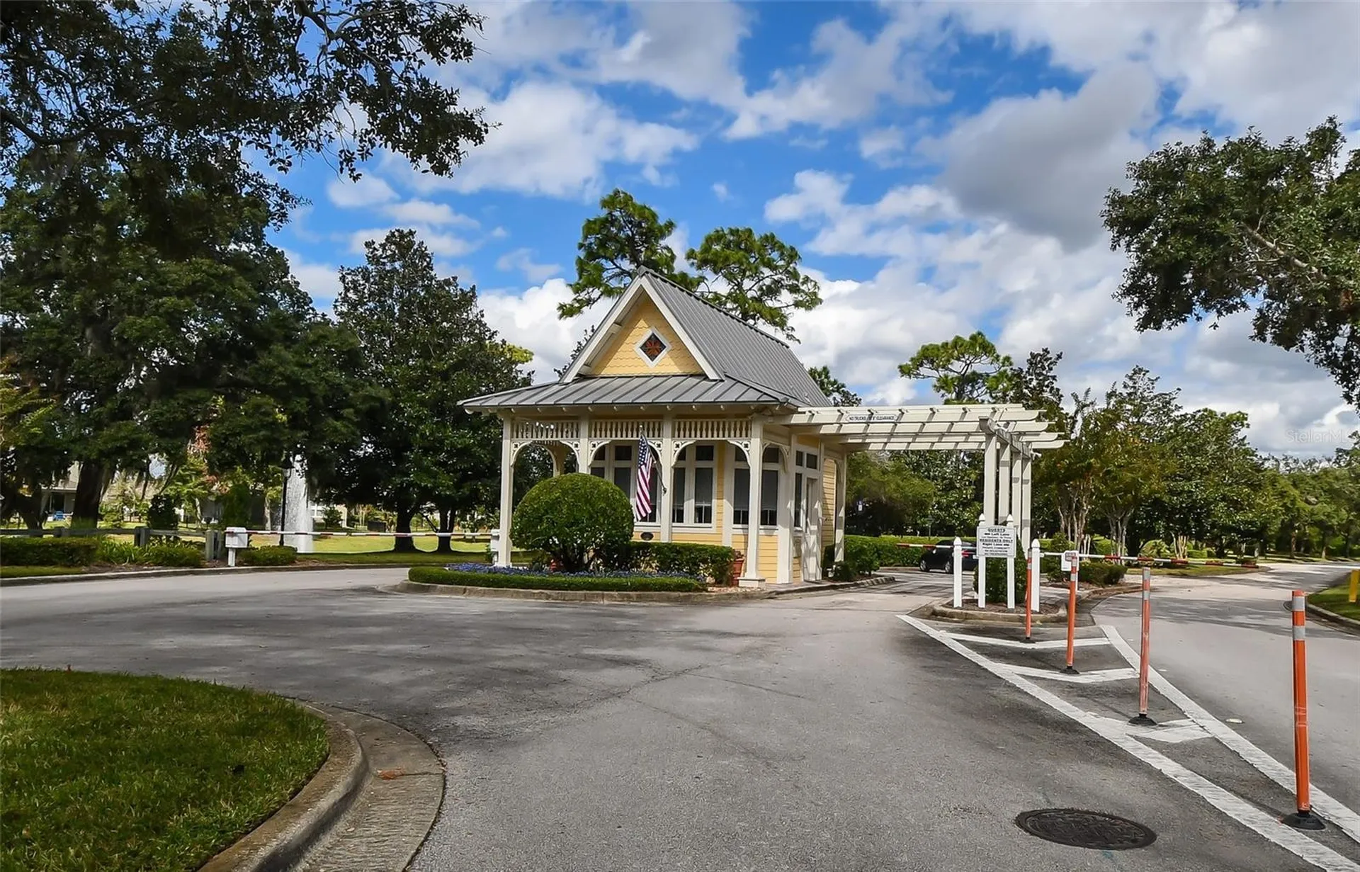 525 Heron Point Way Deland FL 32724