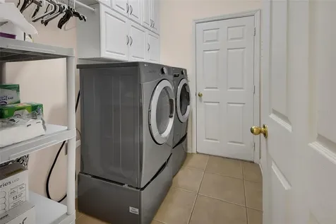 525 Heron Point Way Deland FL 32724