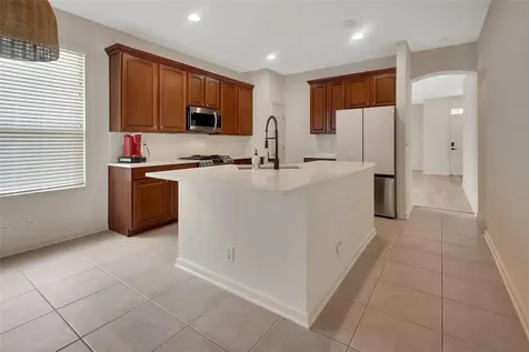 525 Heron Point Way Deland FL 32724