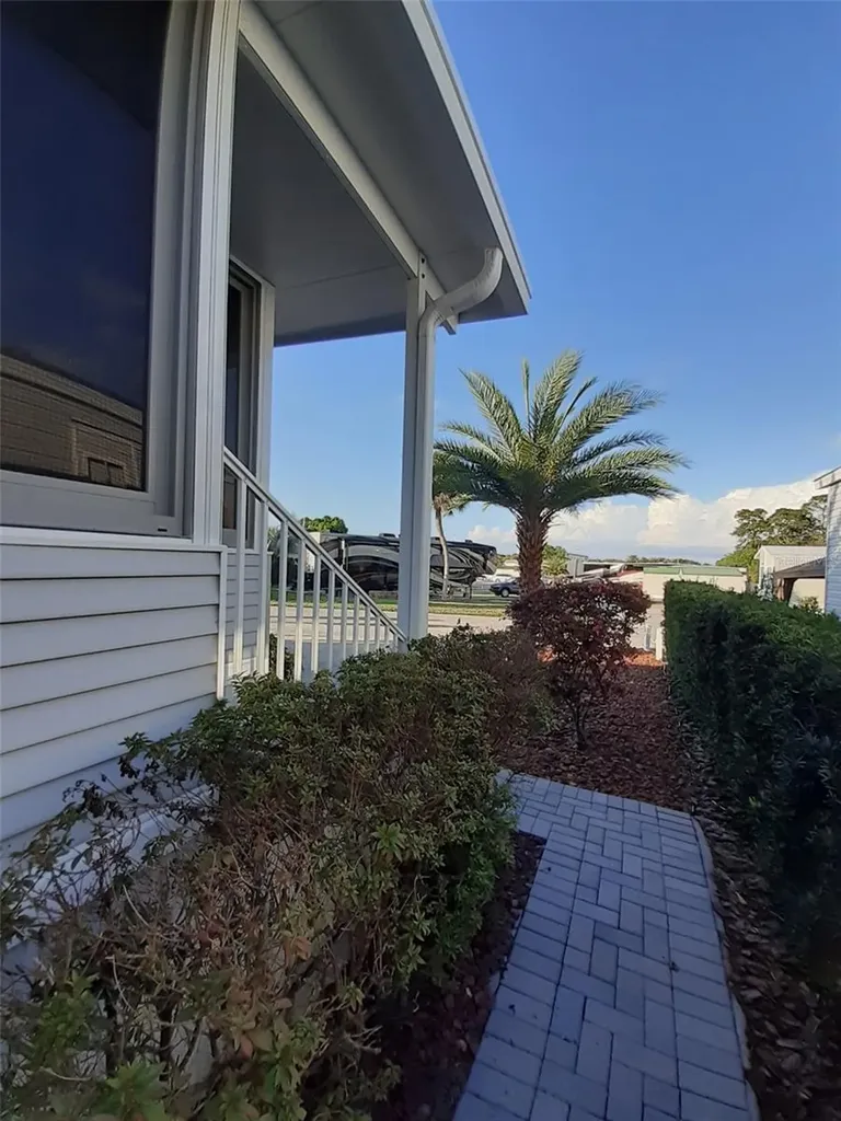 2330 Limewood Avenue Clermont FL 34714