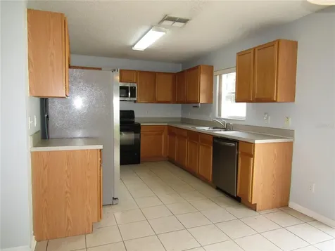 121 Bristol Forest Trail Sanford FL 32771