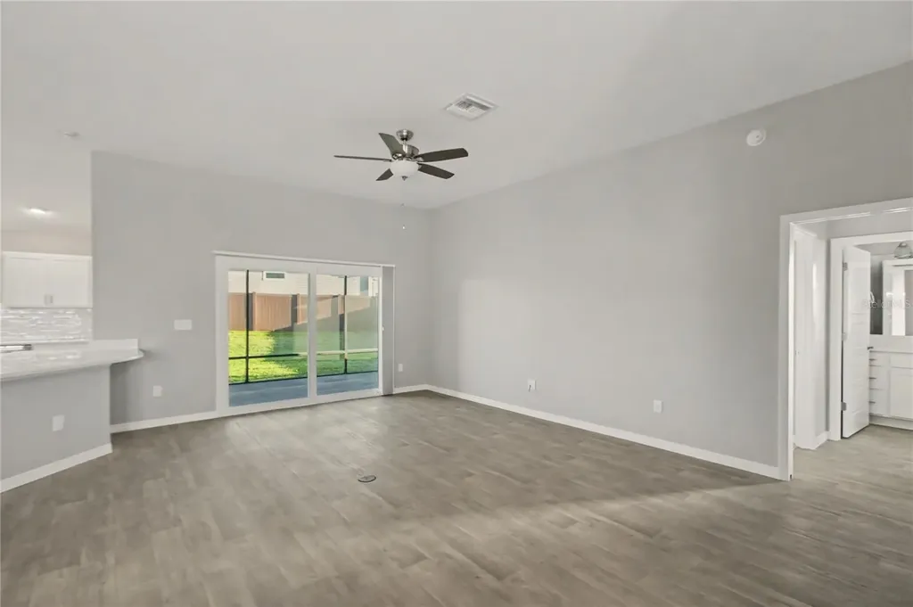 3320 Dzuro Drive Oxford FL 34484