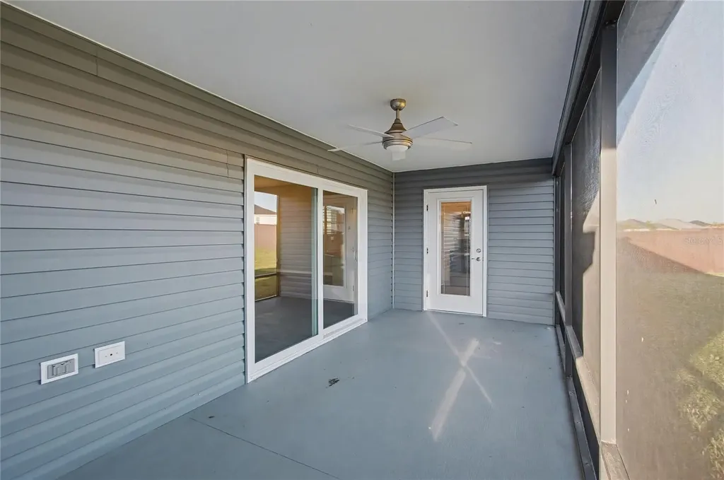 3320 Dzuro Drive Oxford FL 34484