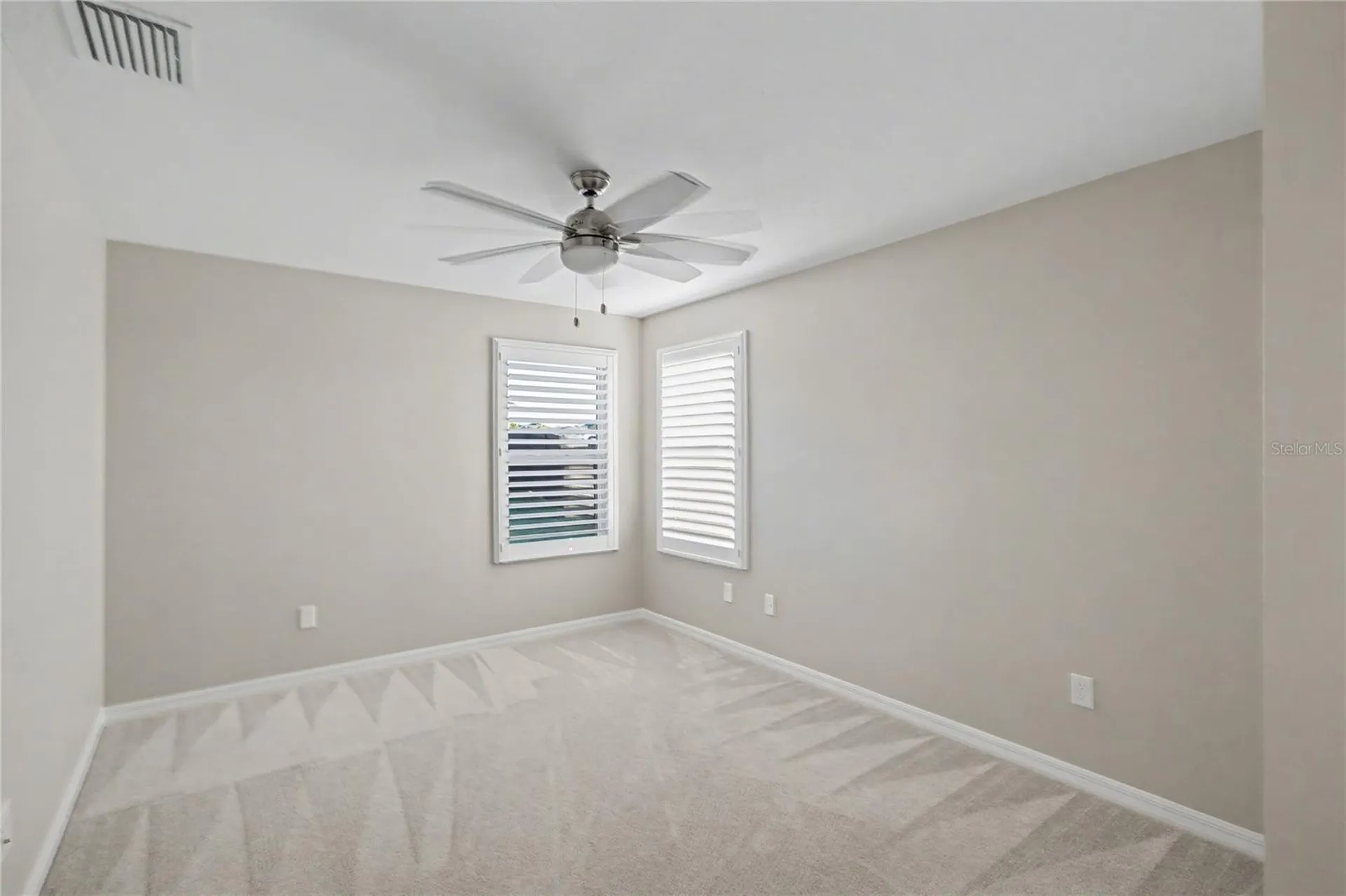 3320 Dzuro Drive Oxford FL 34484