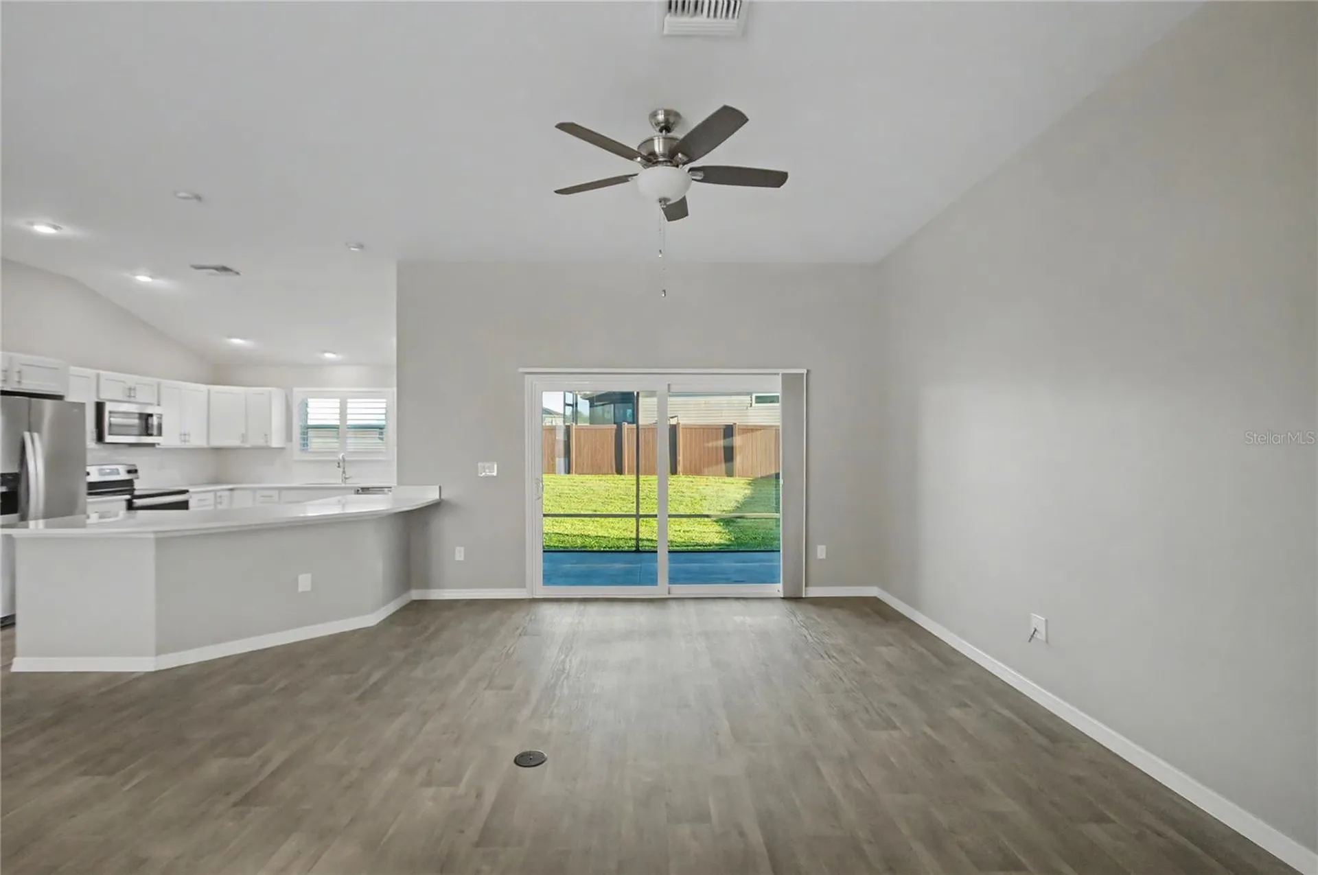 3320 Dzuro Drive Oxford FL 34484