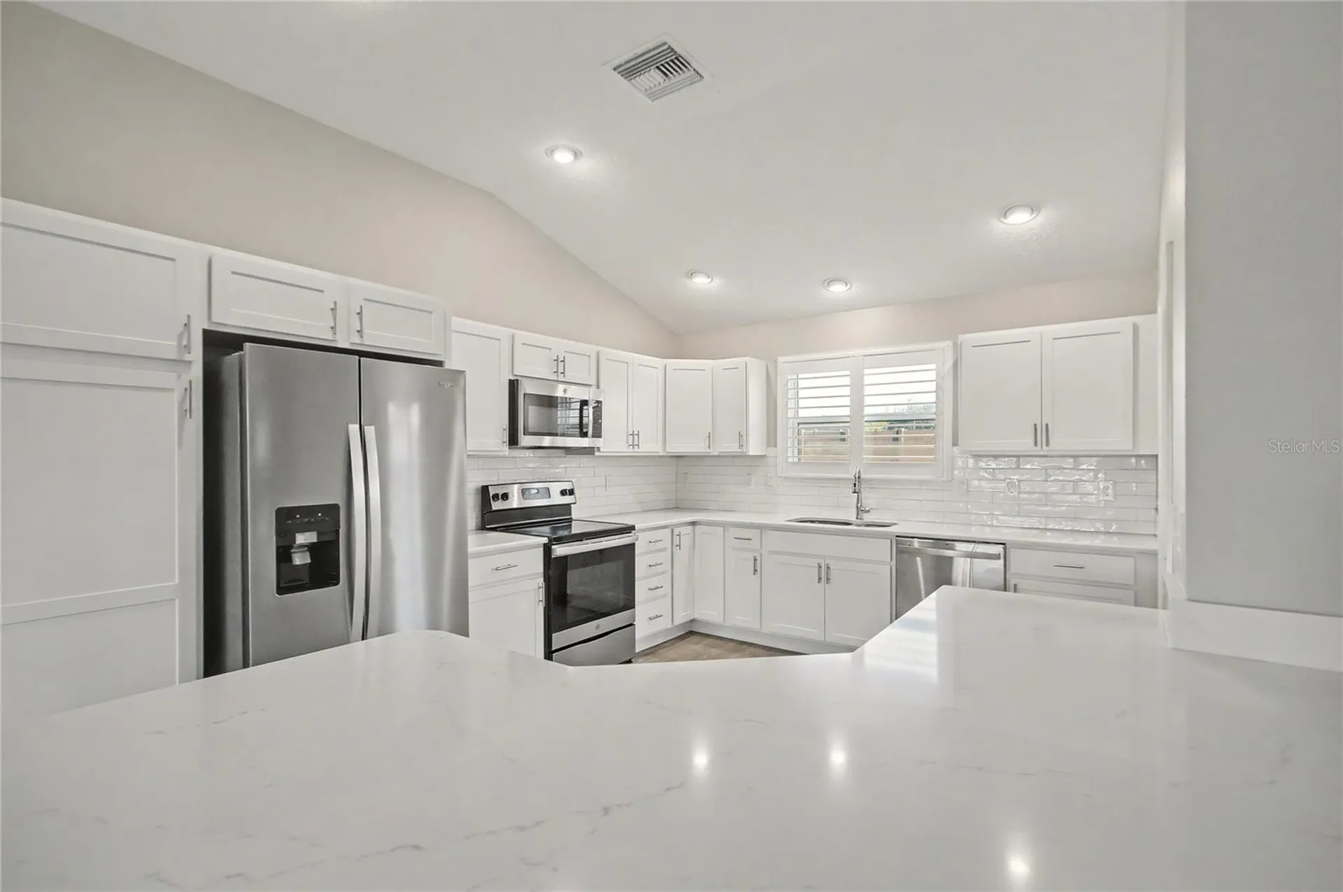 3320 Dzuro Drive Oxford FL 34484