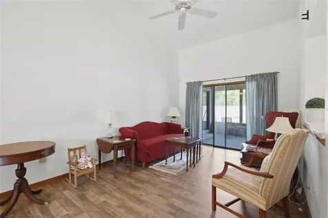 168 Community Drive Debary FL 32713