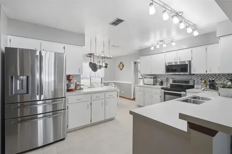 168 Community Drive Debary FL 32713