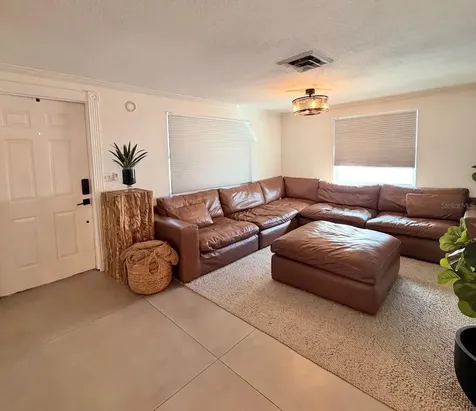 7060 52nd Street N Pinellas Park FL 33781