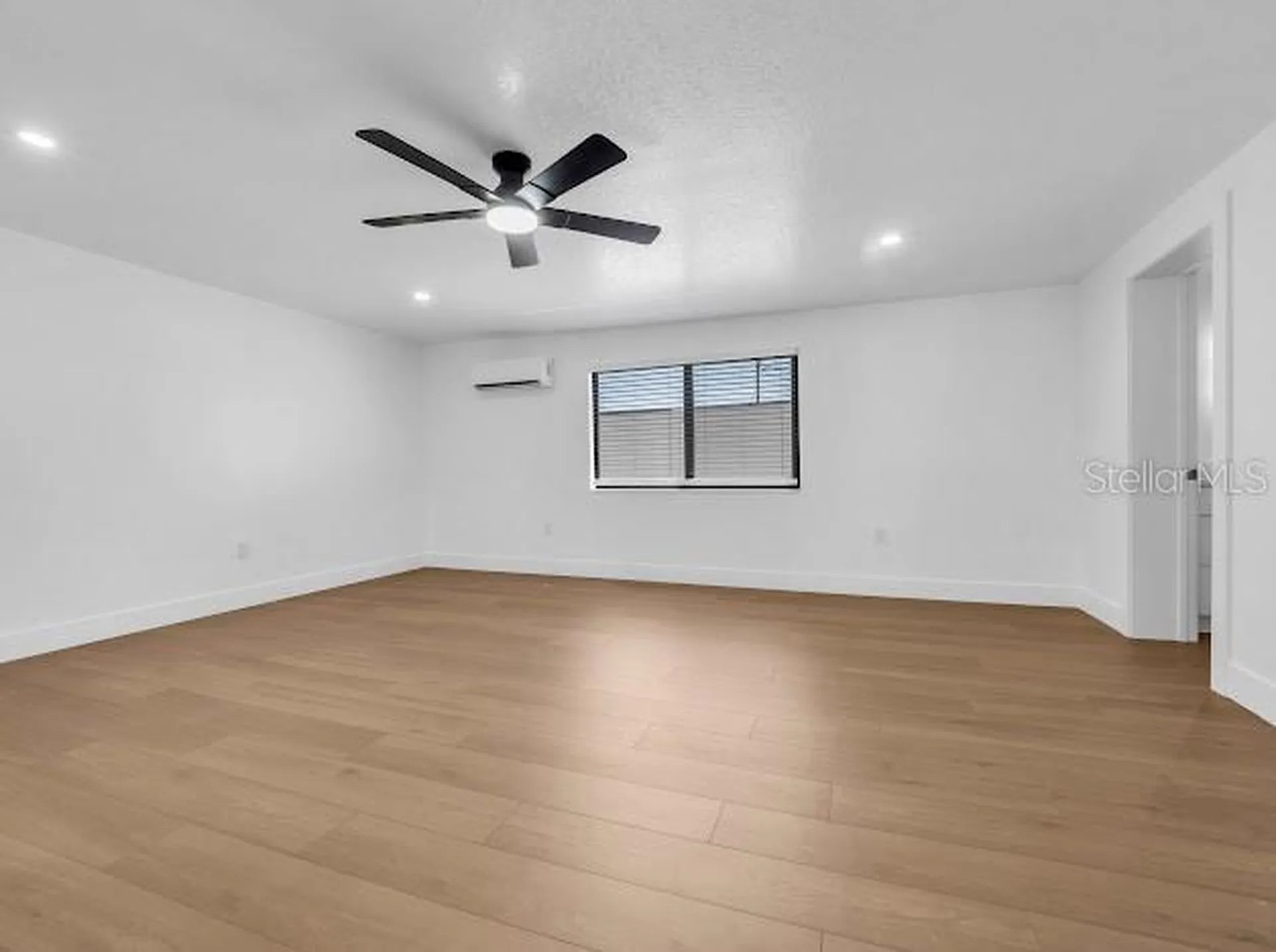 6040 84th Avenue N Pinellas Park FL 33781