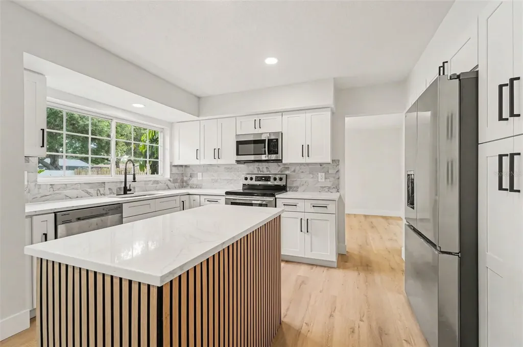 16213 Fantasia Drive Tampa FL 33624