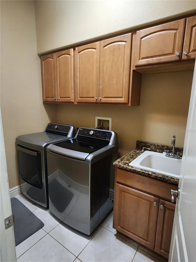2656 Wyndsor Oaks Way Winter Haven FL 33884