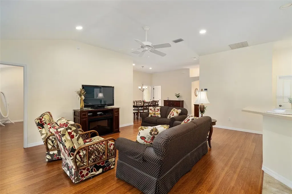 1800 Dutchess Loop The Villages FL 32162