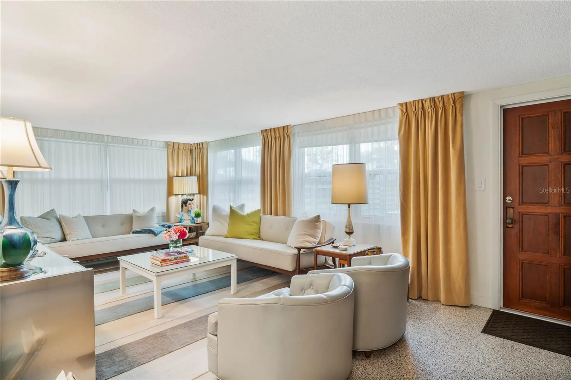809 E 15th Avenue New Smyrna Beach FL 32169