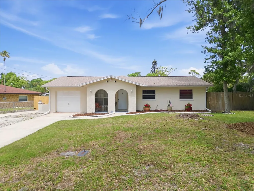 2861 W Oak Lea Drive South Daytona FL 32119