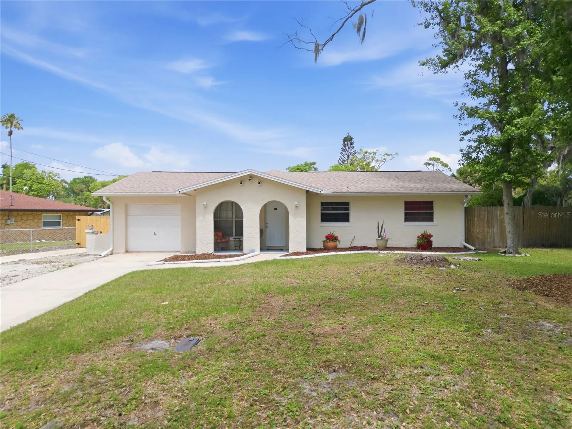 2861 W Oak Lea Drive South Daytona FL 32119