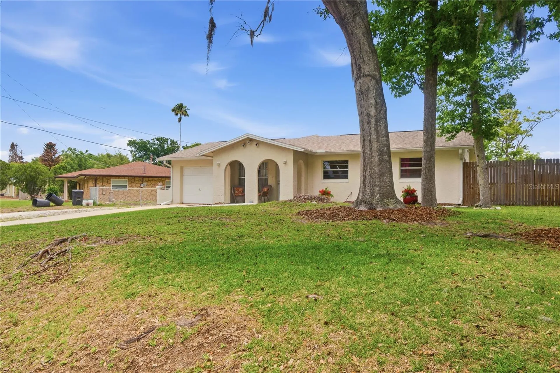 2861 W Oak Lea Drive South Daytona FL 32119