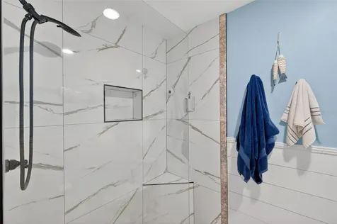 700 Starkey Road Largo FL 33771