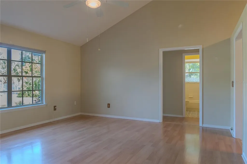 1011 Shayler Avenue Deland FL 32724