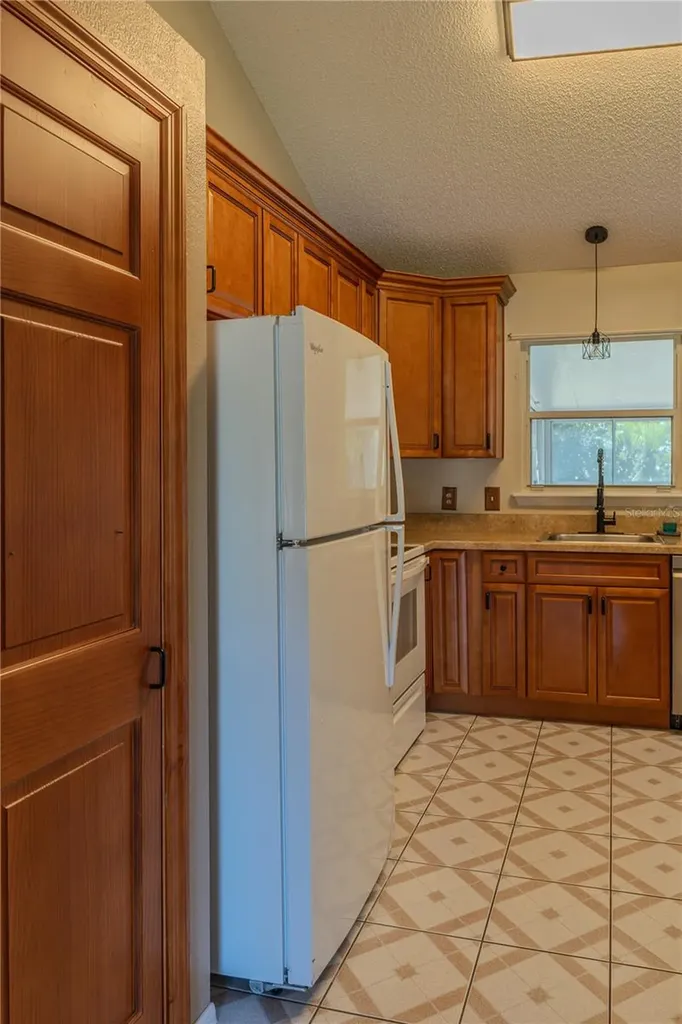 1011 Shayler Avenue Deland FL 32724