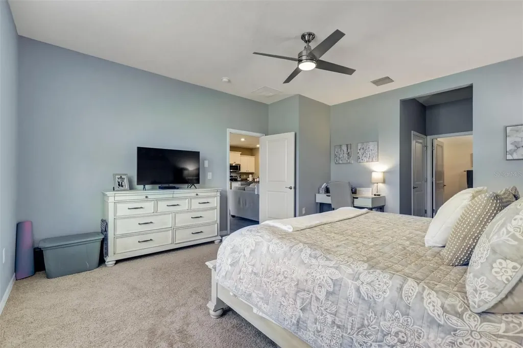 11925 Cross Vine Drive Riverview FL 33579