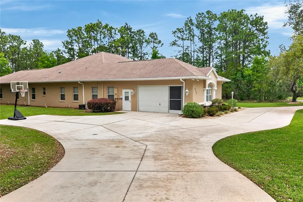 4052 N Mayan Drive Hernando FL 34442