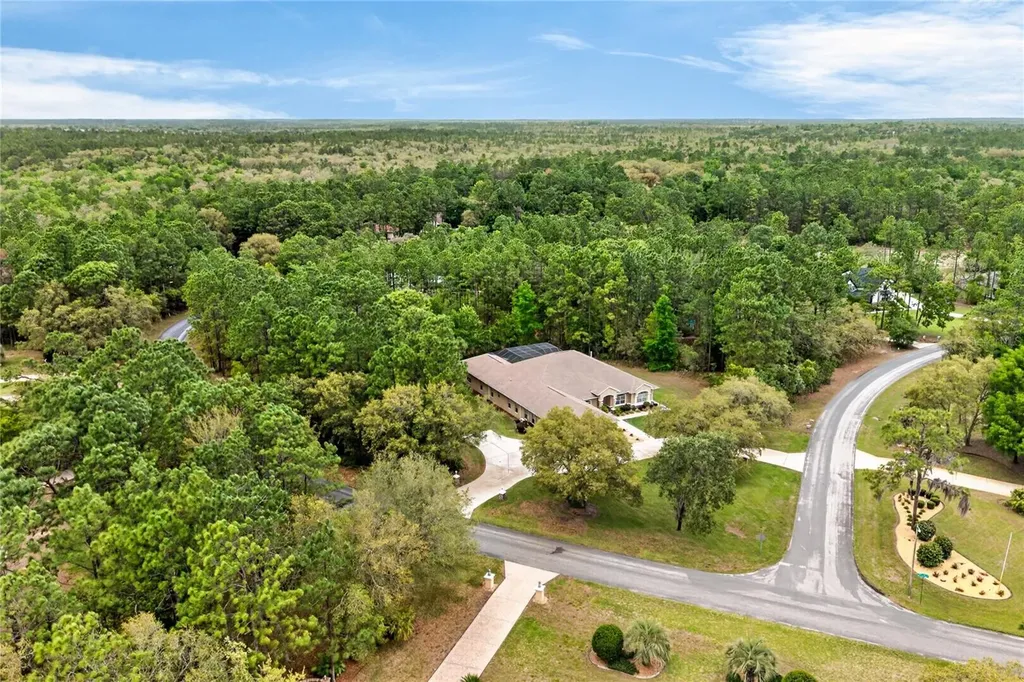 4052 N Mayan Drive Hernando FL 34442